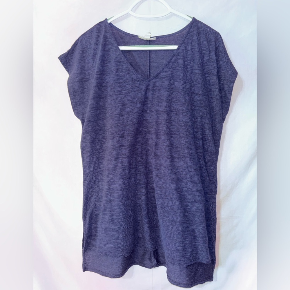 Dana Buchman Indigo Short Sleeve V-Neck Top